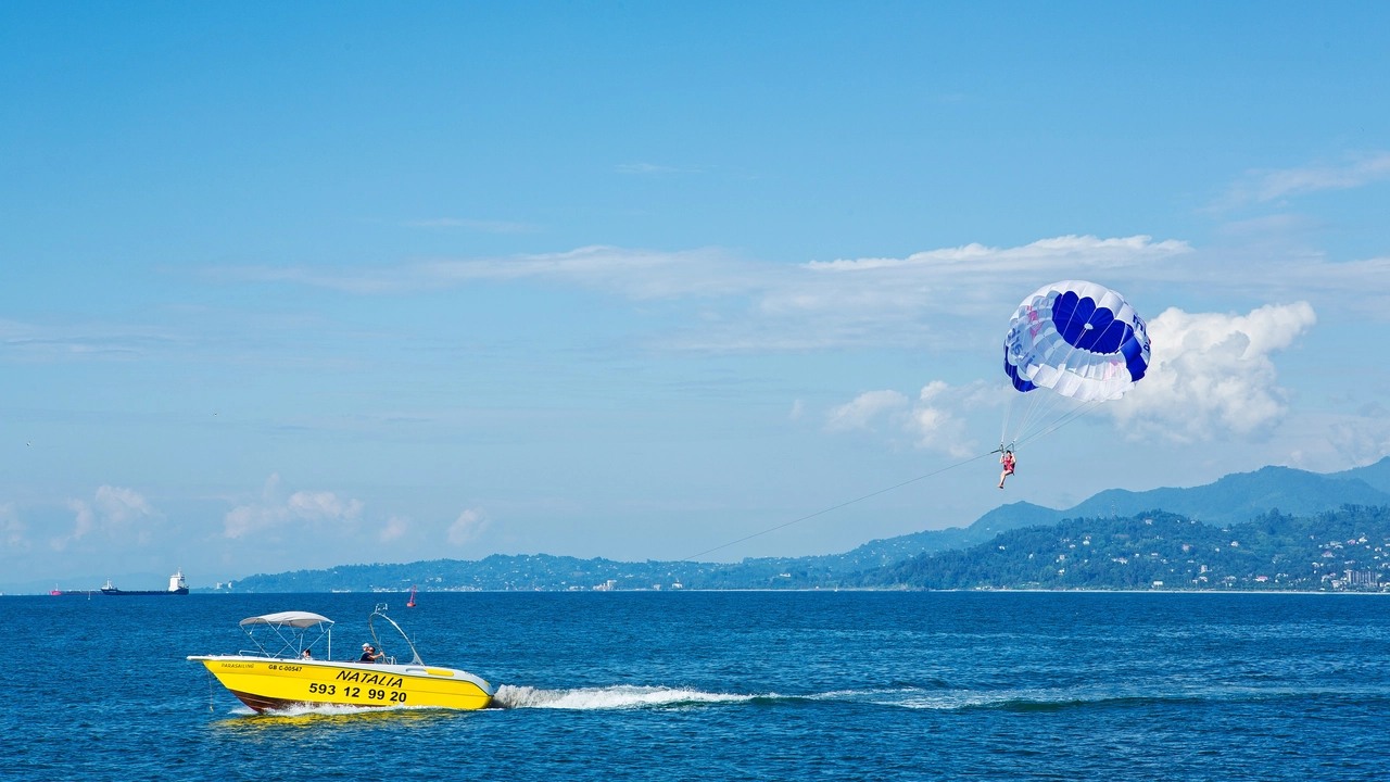 Parasailing in Batumi